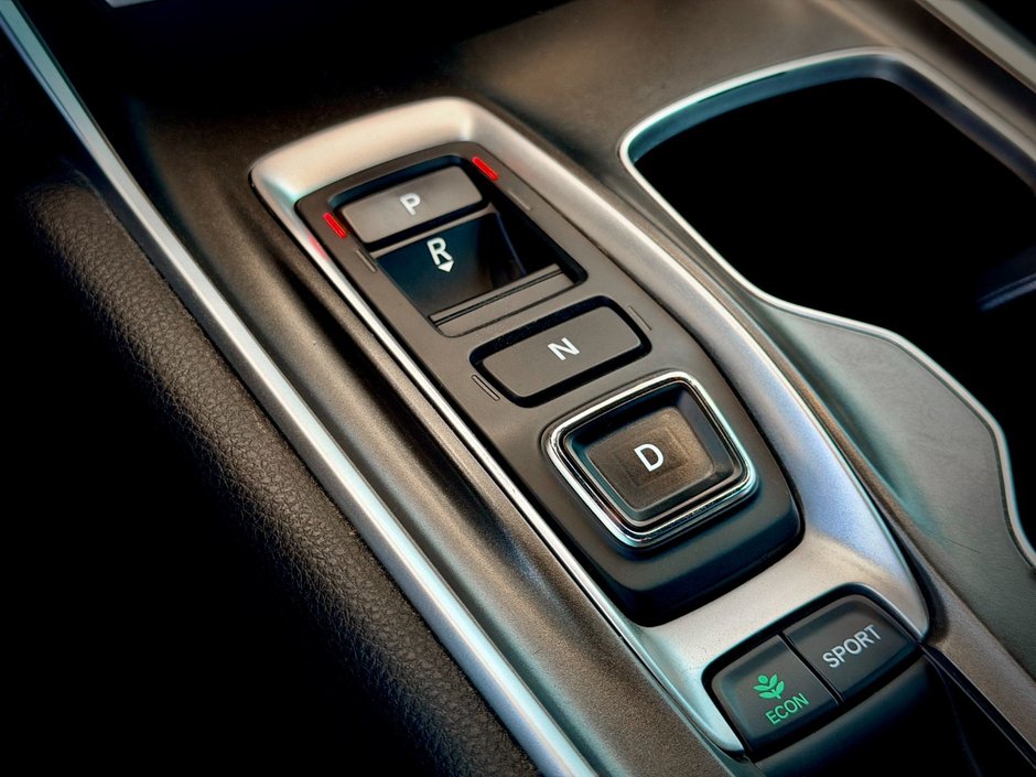 2022 Honda Accord Sedan Sport 2.0-26
