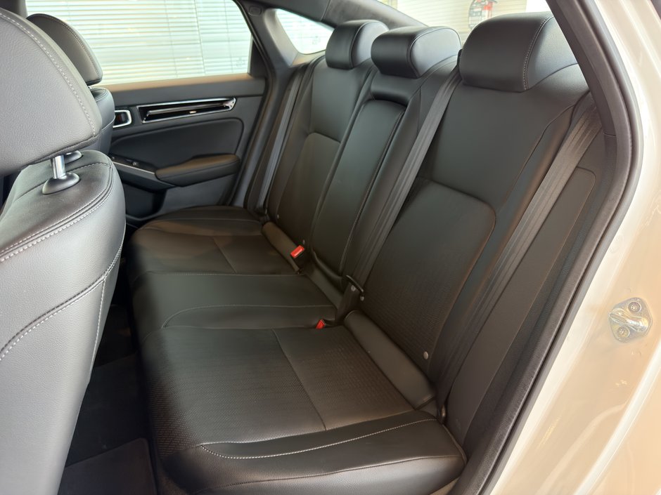 Honda Civic Sedan Hybrid SPORT TOURING 2025-26