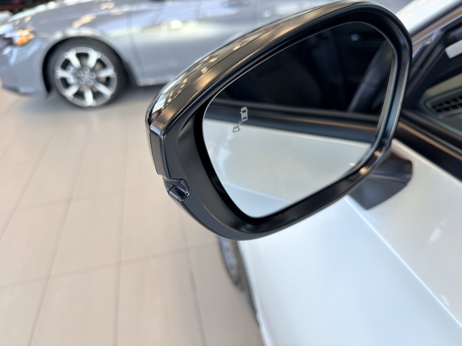 Honda Civic Sedan Hybrid SPORT TOURING 2025-15