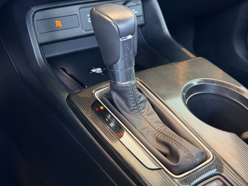 Honda Civic Sedan Hybrid SPORT TOURING 2025-35