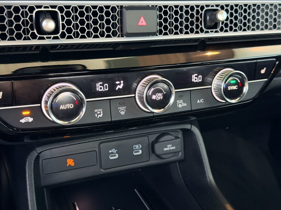 Honda Civic Sedan Hybrid SPORT TOURING 2025-33