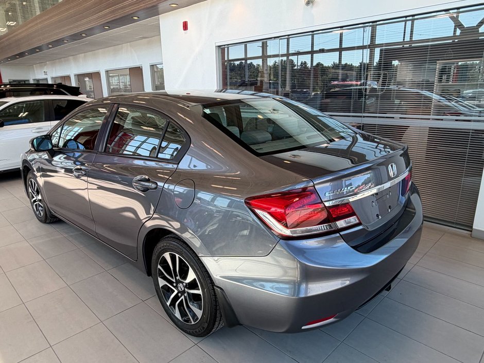 2015 Honda Civic Sedan LX-4