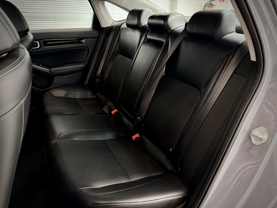 2022 Honda Civic Sedan Touring-15
