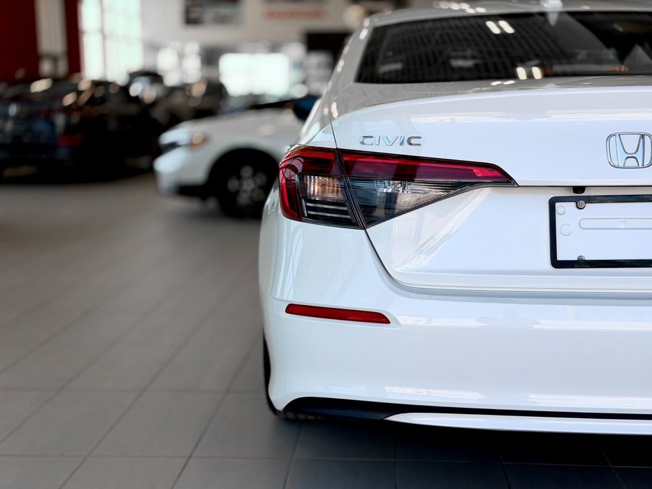 2023 Honda Civic Sedan LX-11