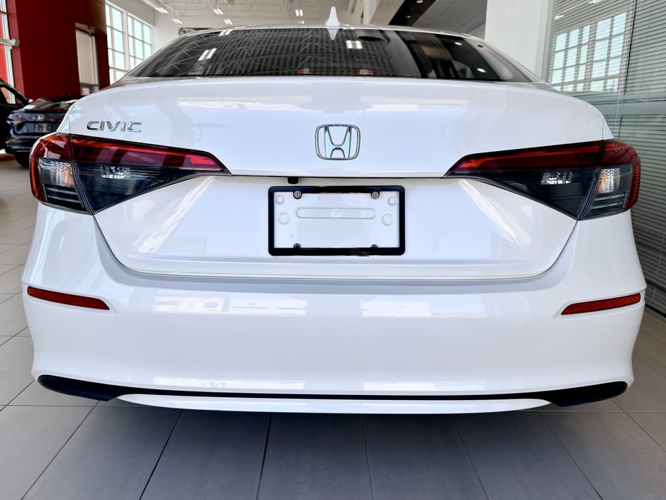 2023 Honda Civic Sedan LX-9