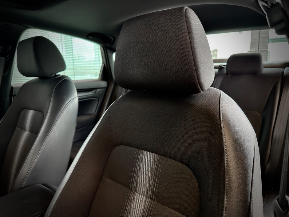 Honda Civic Sedan Sport 2023-16
