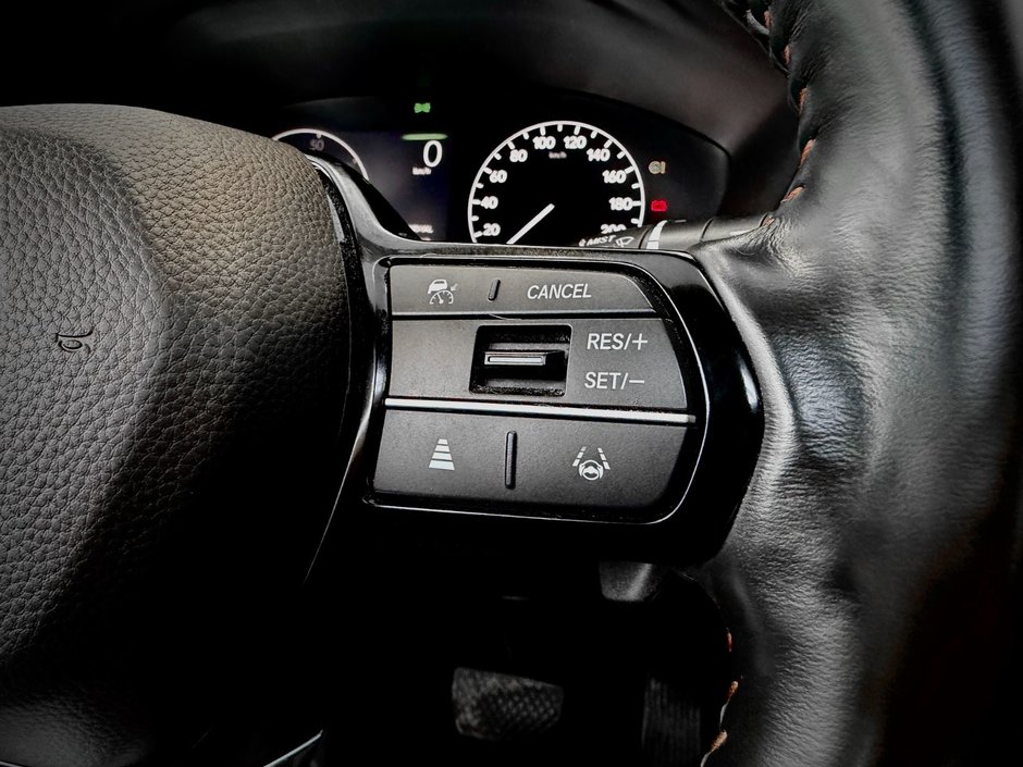 Honda CR-V Hybrid Touring 2023-25