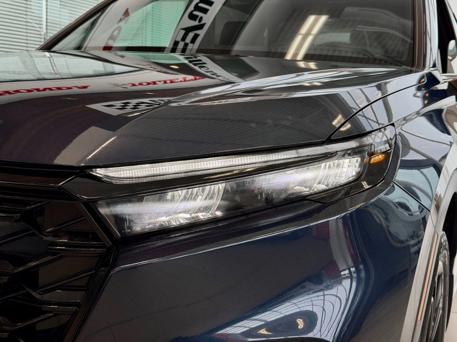 Honda CR-V Hybrid Touring 2023-1