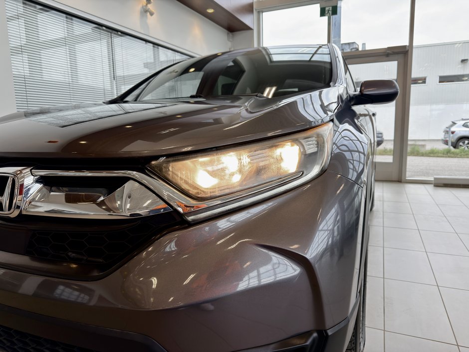 Honda CR-V LX 4WD  2017-6