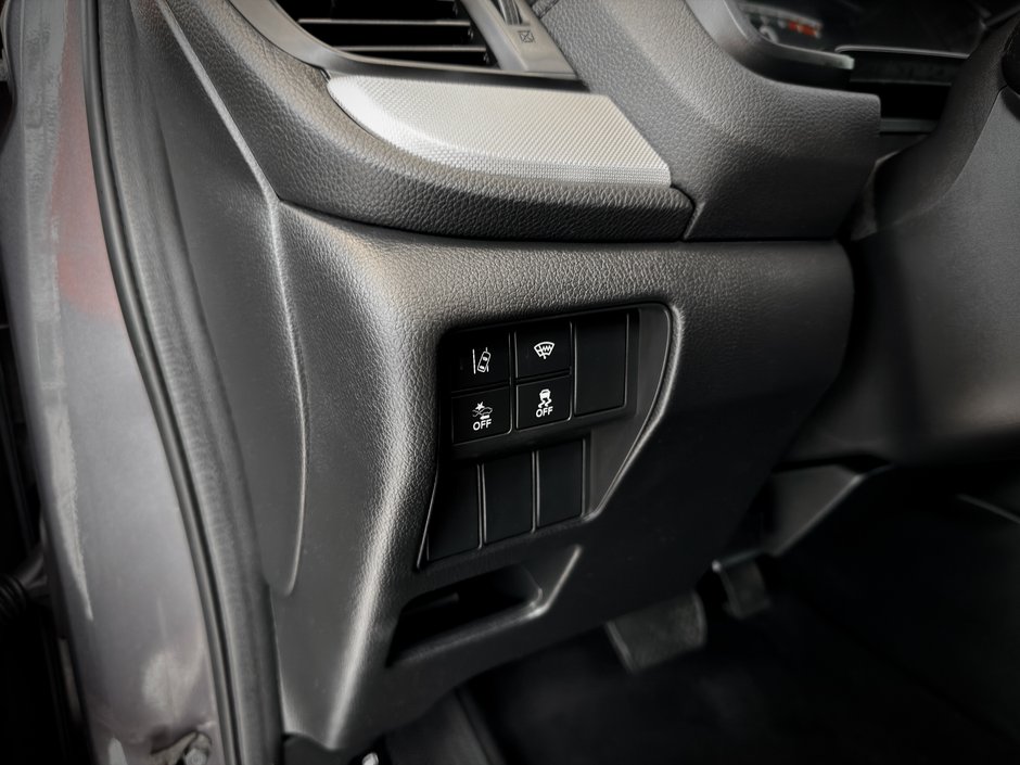 Honda CR-V LX 4WD  2017-30