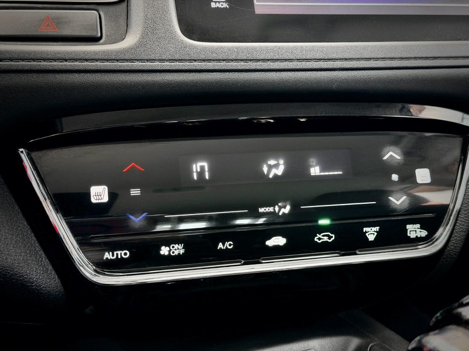 2016 Honda HR-V LX AWD-25