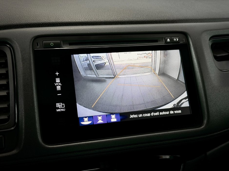 2016 Honda HR-V LX AWD-24