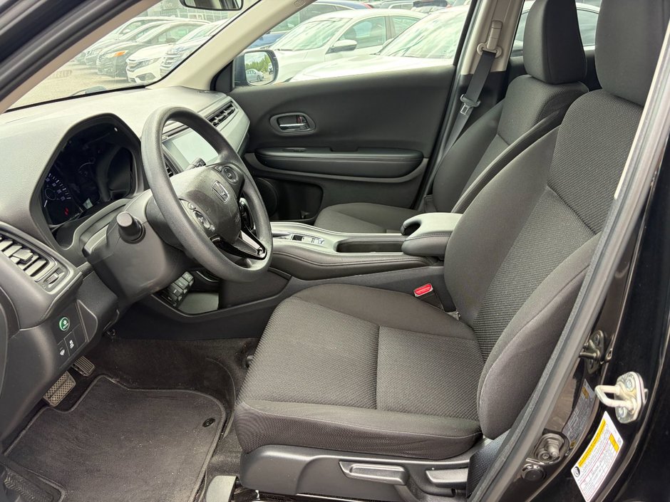 2018 Honda HR-V LX AWD-1
