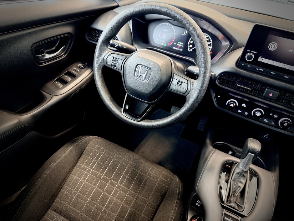 Honda HR-V LX-B 2024-16
