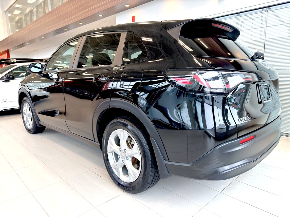 Honda HR-V LX-B 2024-8
