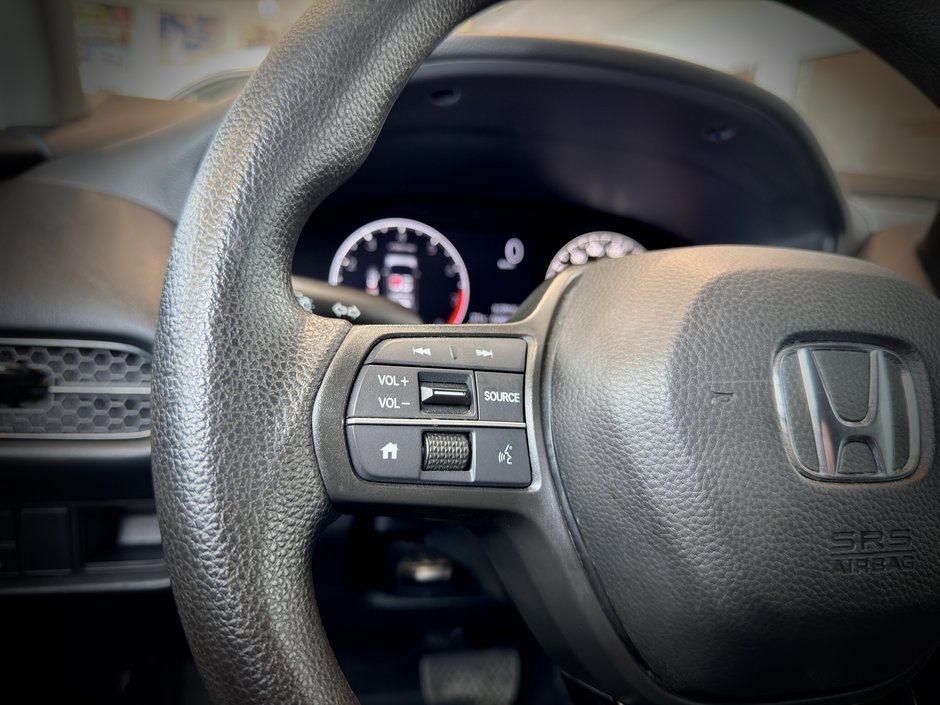 2025 Honda HR-V LX-24