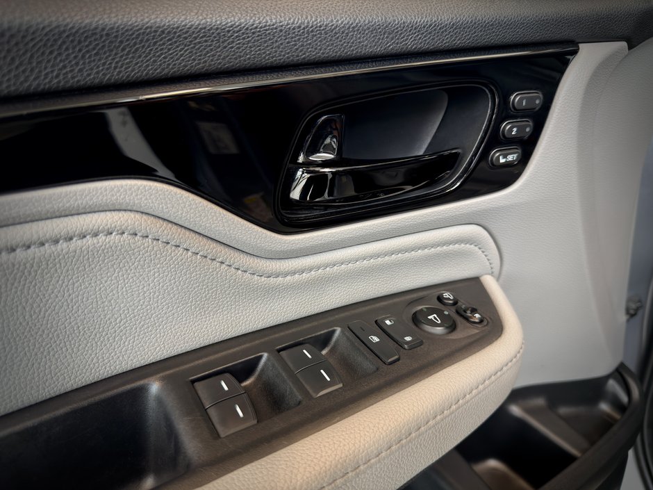 Honda Odyssey Touring 2019-27