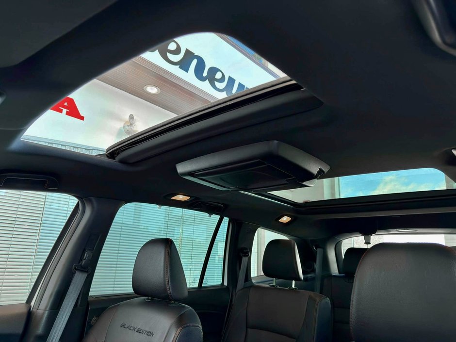 Honda Pilot Black Edition 2022-14