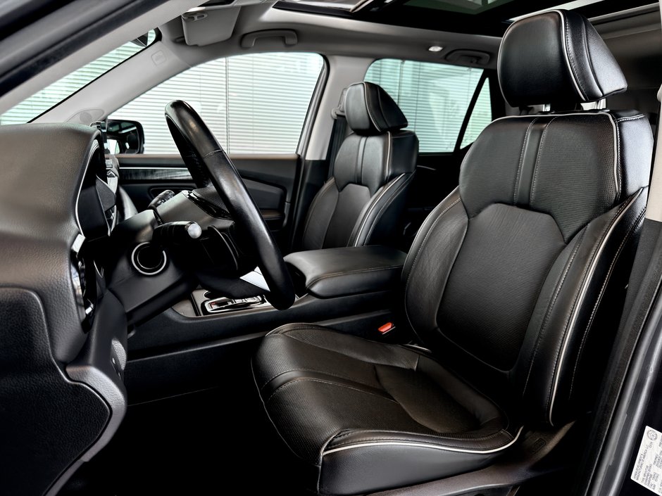 2025 Honda Pilot Touring-17