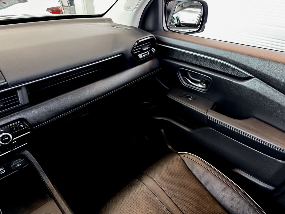2025 Honda Pilot Touring-23