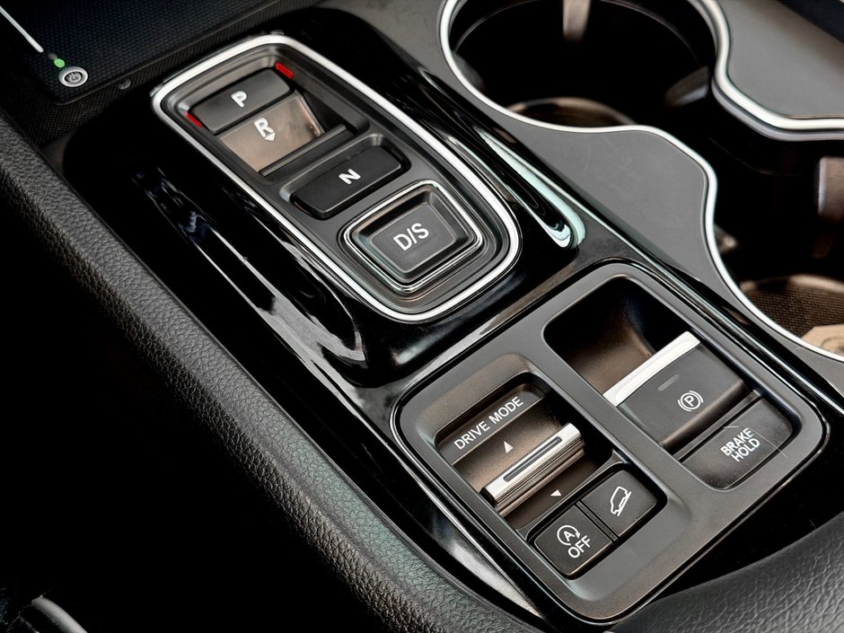 2025 Honda Pilot Touring-30