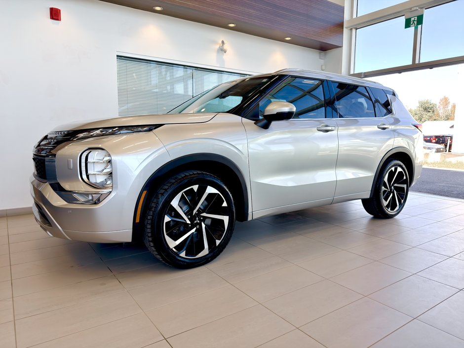 2023 Mitsubishi Outlander GT PREMIUM-3