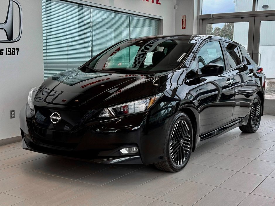 2023 Nissan Leaf SV-1