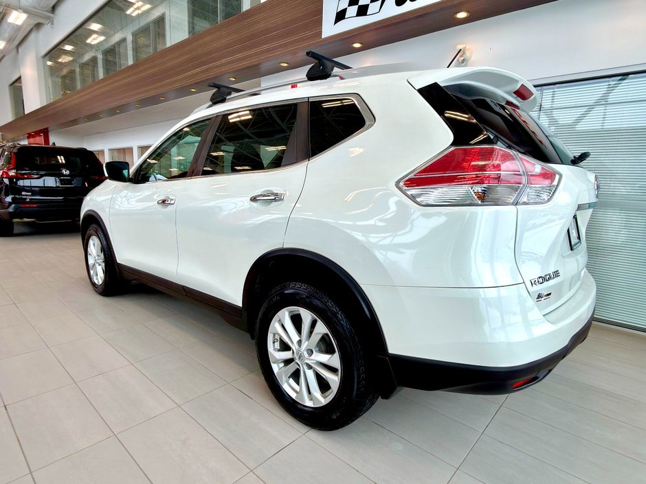2016 Nissan Rogue SV AWD-7