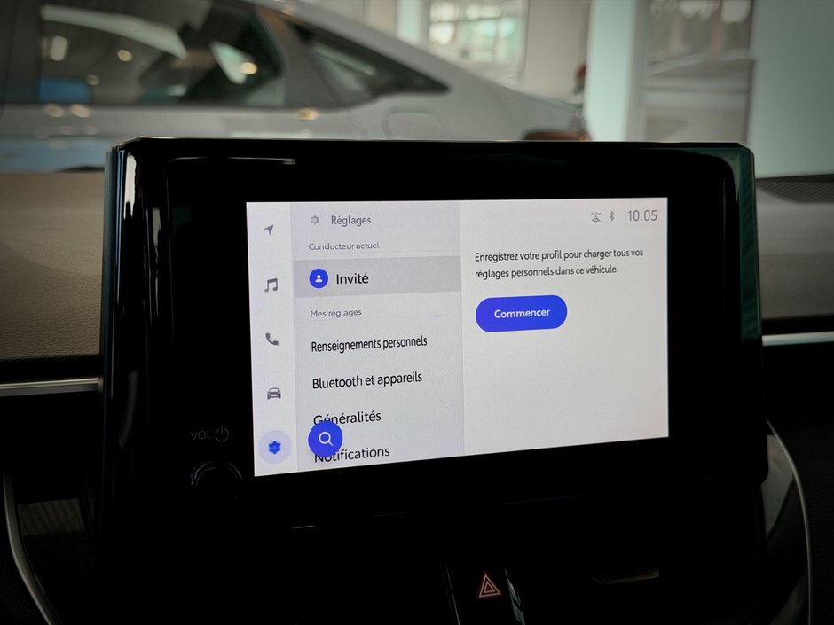 Toyota Corolla LE LE HYBRID 2023-24