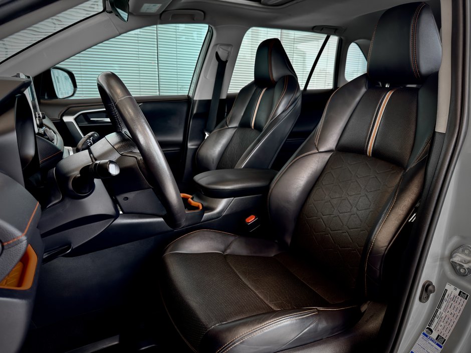 2020 Toyota RAV4 Trail-19