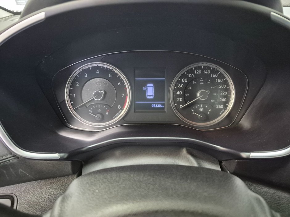 2019 Hyundai SANTA FE PREFERRED-9