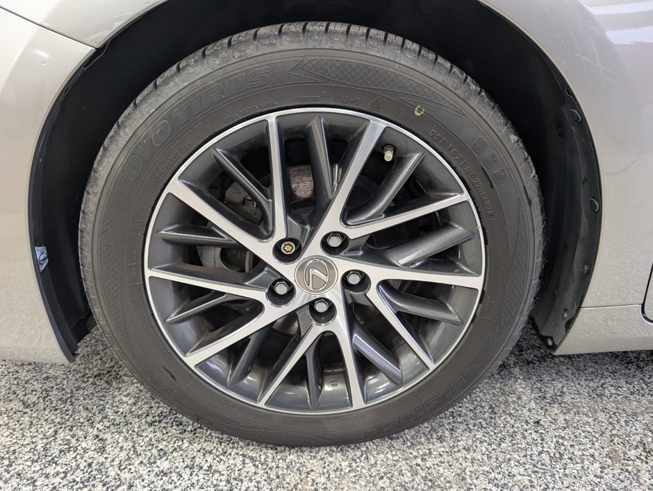 2017 Lexus ES 350 BASE-13