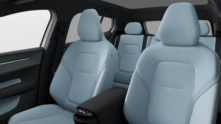 Volvo EX30 Ultra 2025-9