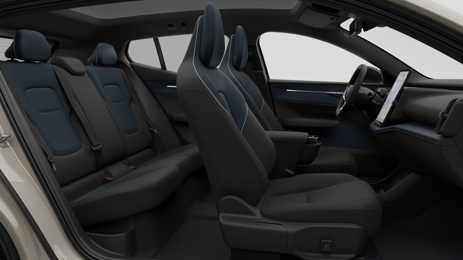 Volvo EX30 Plus 2026-11