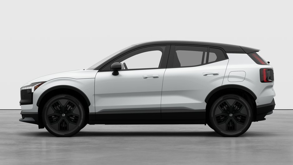 2026 Volvo EX30 Ultra Cross Country-7