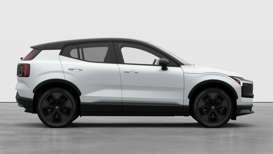 2026 Volvo EX30 Ultra Cross Country-6