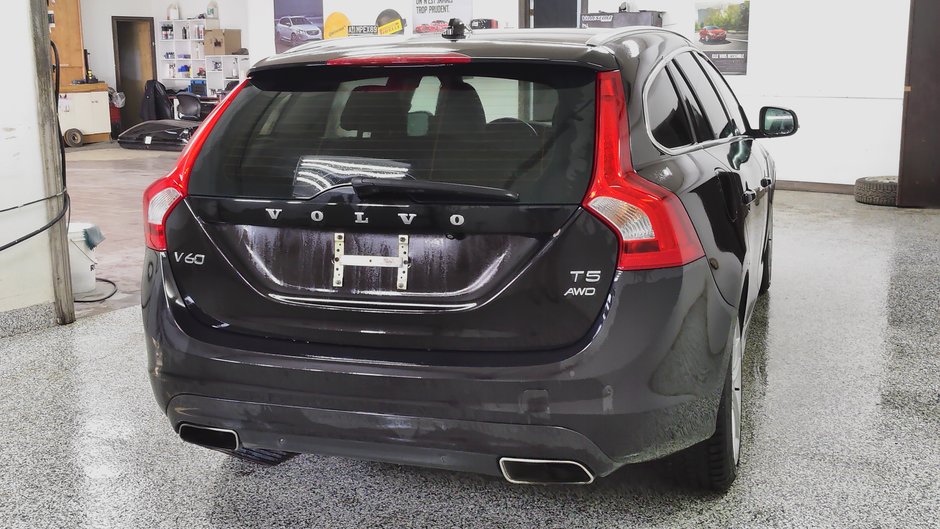 2015 Volvo V60 T5 PREMIER PLUS-2