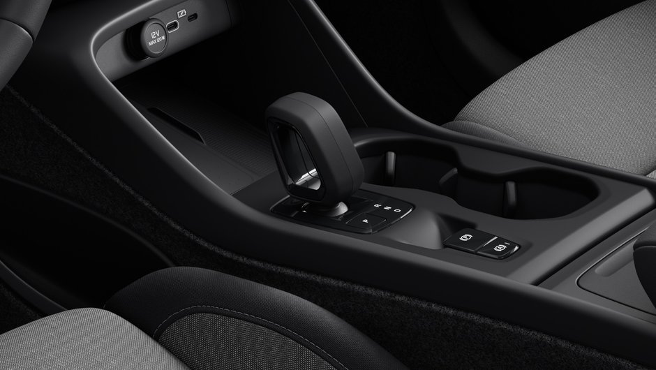 Volvo XC40 Core Bright Theme 2025-8