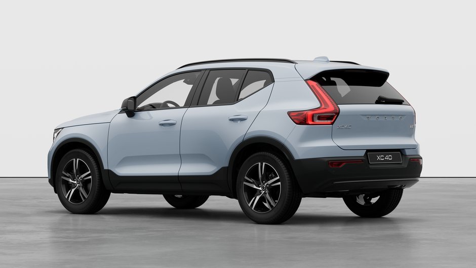Volvo XC40 Core Dark Theme 2026-1