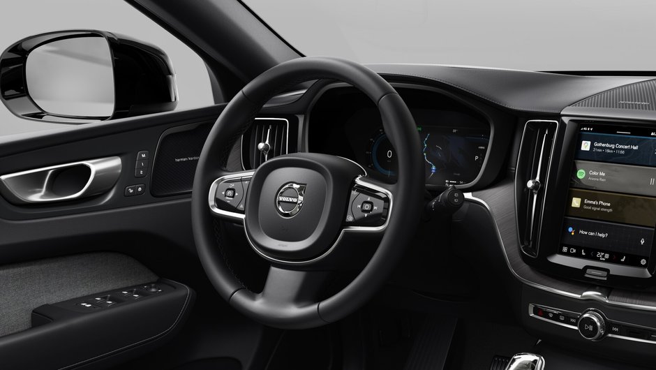 2025 Volvo XC60 Plug-in Hybrid Ultra Dark Theme-11