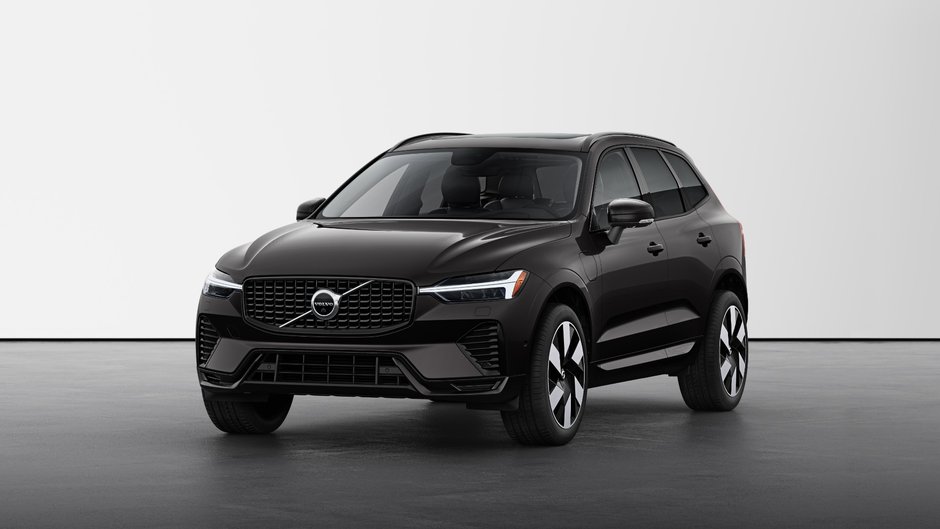 Volvo XC60 Plug-in Hybrid Plus Dark Theme 2025-0