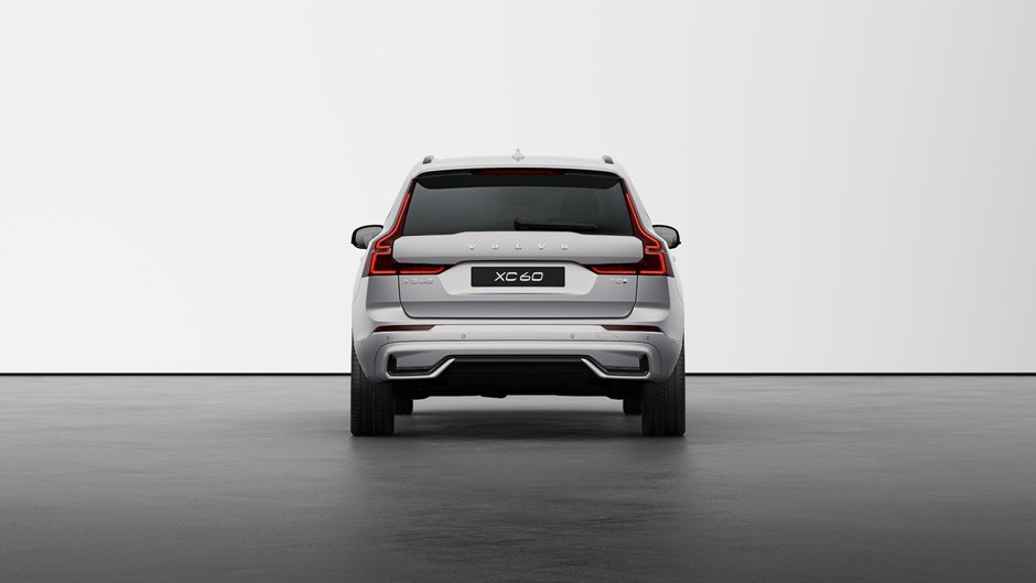 Volvo XC60 Plug-in Hybrid Ultra Dark Theme 2025-3