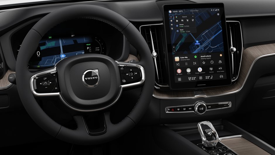 Volvo XC60 Plug-in Hybrid Core Dark Theme 2026-13