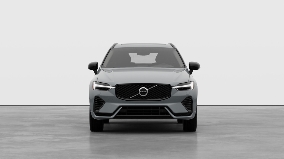 Volvo XC60 Plug-in Hybrid Core Dark Theme 2026-4