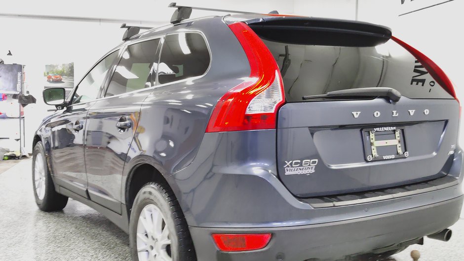 2010 Volvo XC60 T6-2