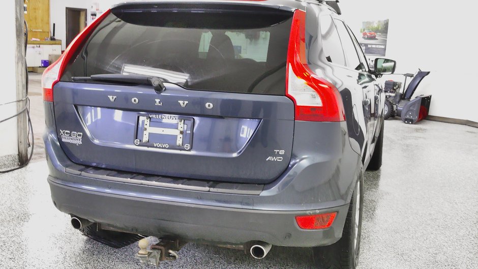 2010 Volvo XC60 T6-1