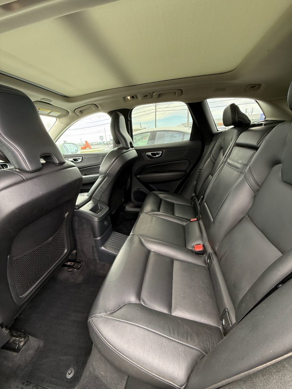 2021 Volvo XC60 INSCRIPTION EXPRESSION-6
