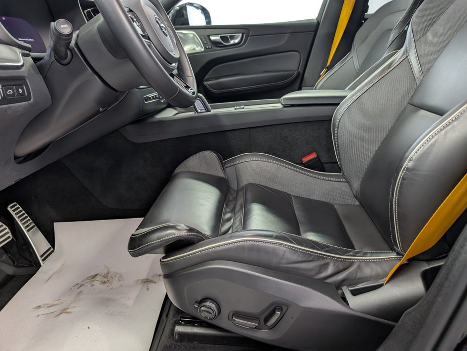 Volvo XC60 RECHARGE POLESTAR ENGINEERED 2022-7