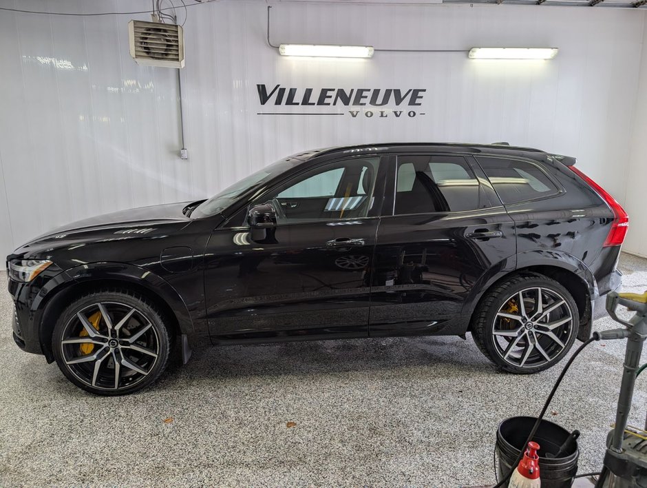 Volvo XC60 RECHARGE POLESTAR ENGINEERED 2022-3