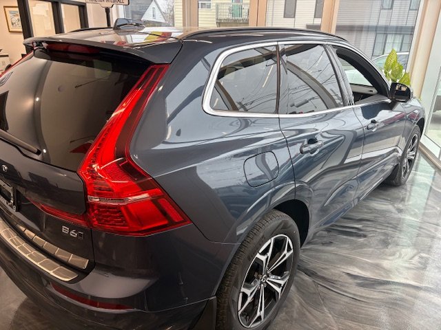 Volvo XC60 MOMENTUM 2022-14